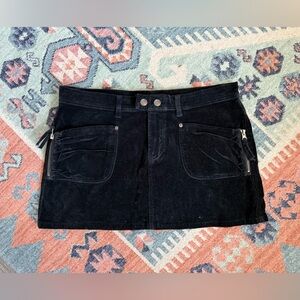 Guess Jeans|Vintage y2k black micro mini skirt in velvet corduroy fabric•••30